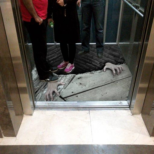 استیکر کابین آسانسور طرح ترس