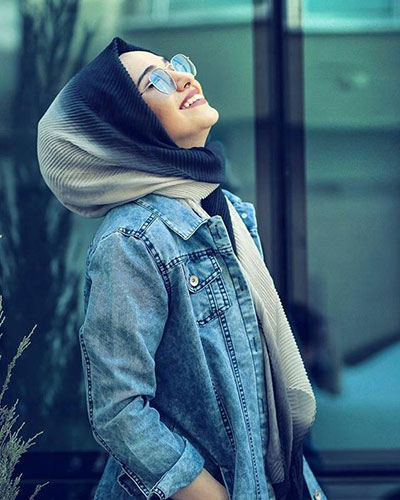 ژست برای عکس اینستاگرام